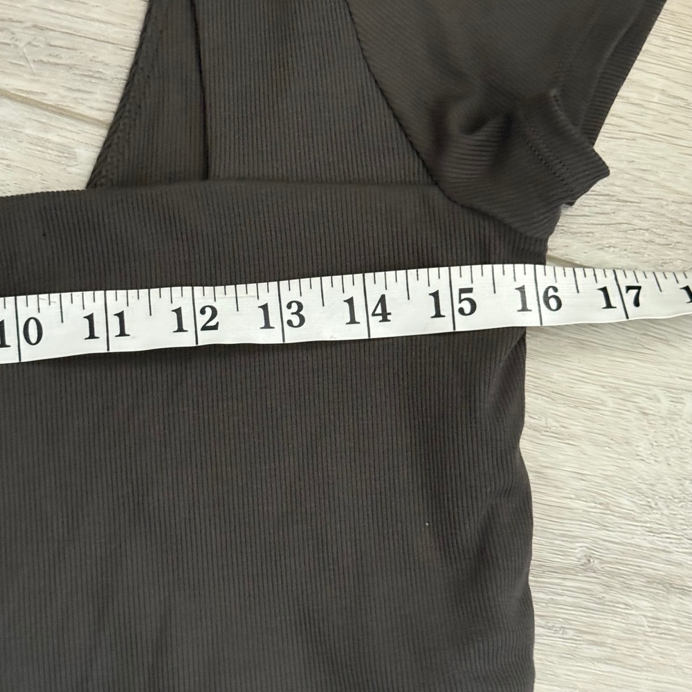 Vuori Ribbed Pose Square Neck Scoop Back Short Sleeve Top Dark Oregano - Large - Picture 3 of 5